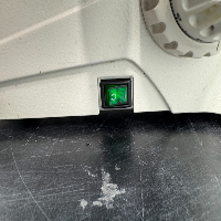 Leica DM 750/4K Microscope image 2